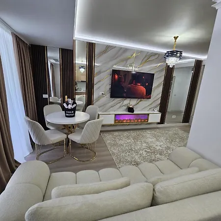 White Titanic Luxury * Năvodari