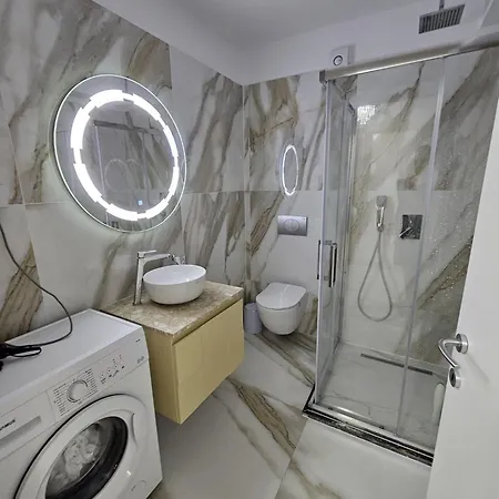 Hotel de apartamente White Titanic Luxury